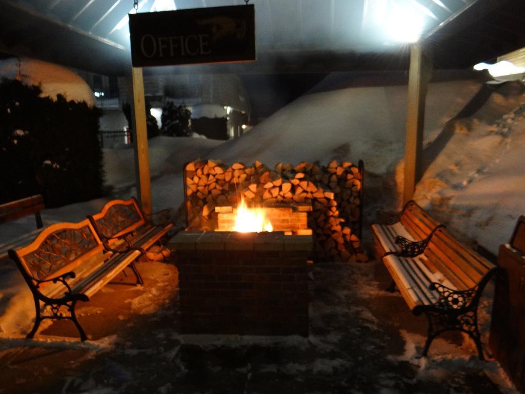 Edelweiss Ski Lodge Ellicottville Εξωτερικό φωτογραφία