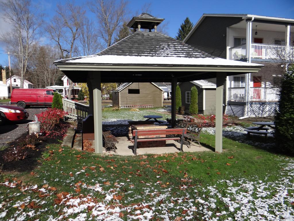 Edelweiss Ski Lodge Ellicottville Εξωτερικό φωτογραφία