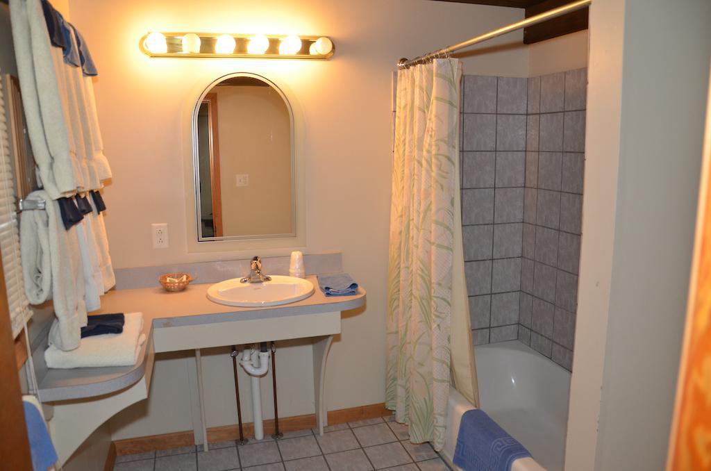 Edelweiss Ski Lodge Ellicottville Δωμάτιο φωτογραφία